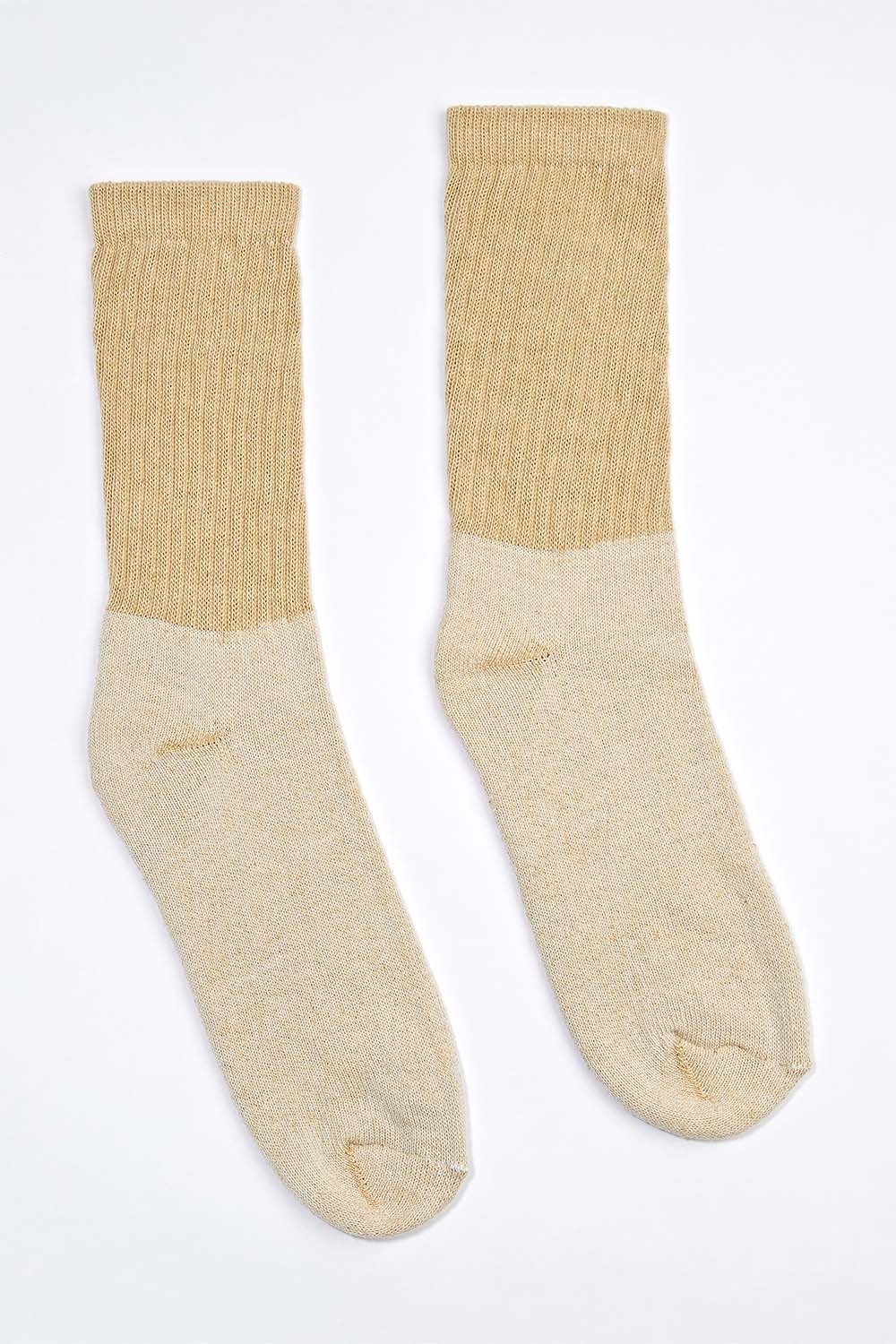 Harvest_MillOrganicHeirloomtan-greendyefreecrewsocks3_decbc754-49a9-4cb4-b875-f29dc0fca07a